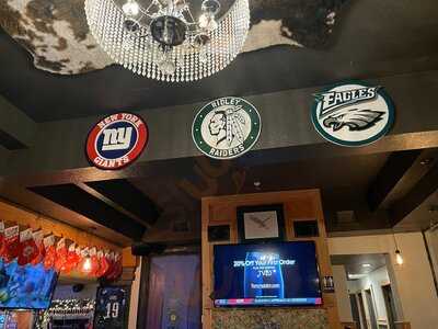 Cavo's Bar & Kitchen