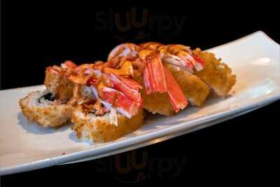 Thai Lucky Sushi Bar & Restaurant