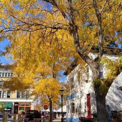 Familiars Coffee & Tea