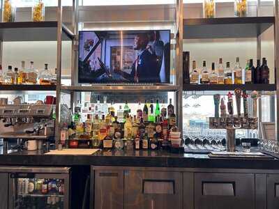 Terrace 54 Bar + Table