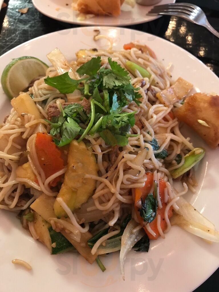 O-cha Noodle Cafe