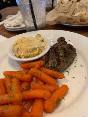 Cheddar's Scratch Kitchen