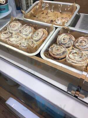 Cinnabon