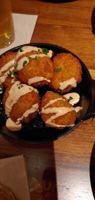 Lazy Dog Restaurant & Bar