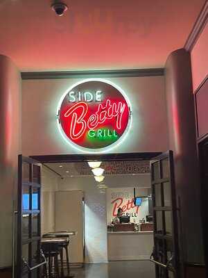 Side Betty Grill (at Park Mgm)