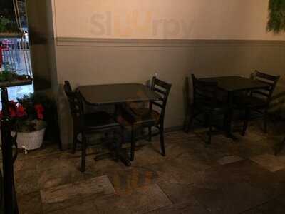 Scenic's Bar N Kitchen