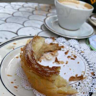 Goddess And The Baker, River North