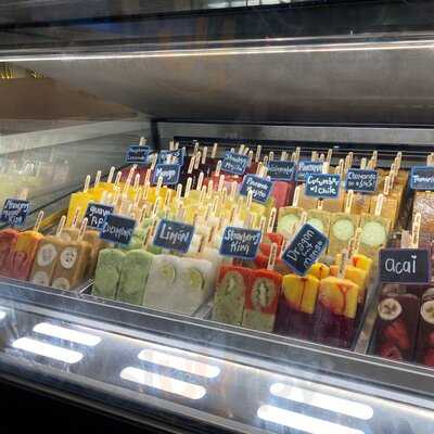 Holy Paleta