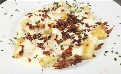 Three Brothers New York Pizza