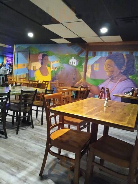El Jicaro Salvadoran Restaurant