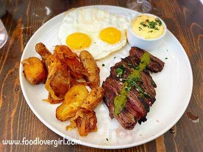 Loulou Petit Bistro & Speakeasy