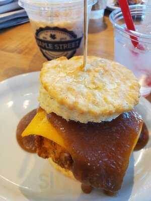 Maple Street Biscuit Company - Brentwood
