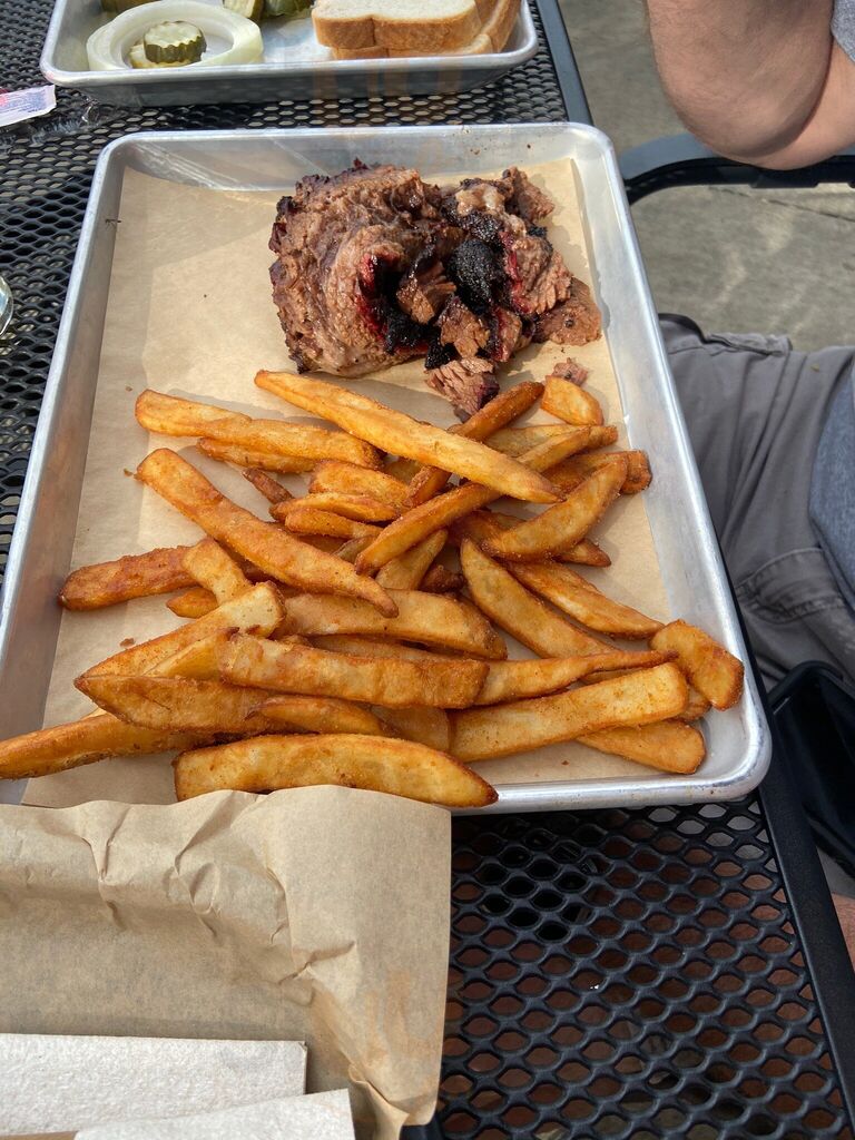 The 'que Barbecue & Brew