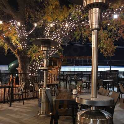 Lapasha Lounge & Grill