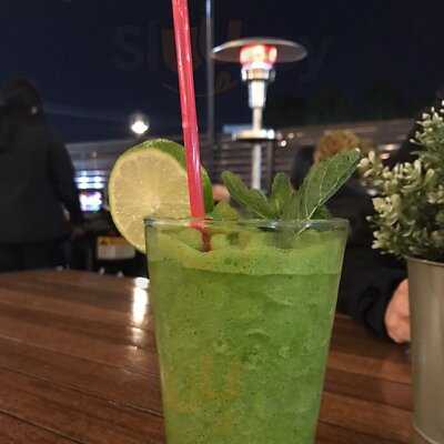 Lapasha Lounge & Grill