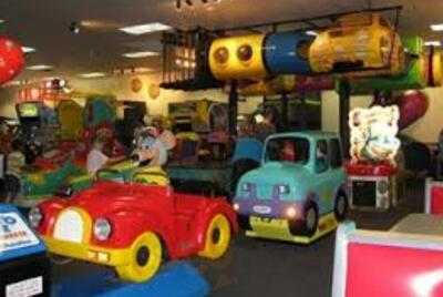 Chuck E. Cheese