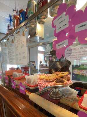 Legacy Pizza And Bakery