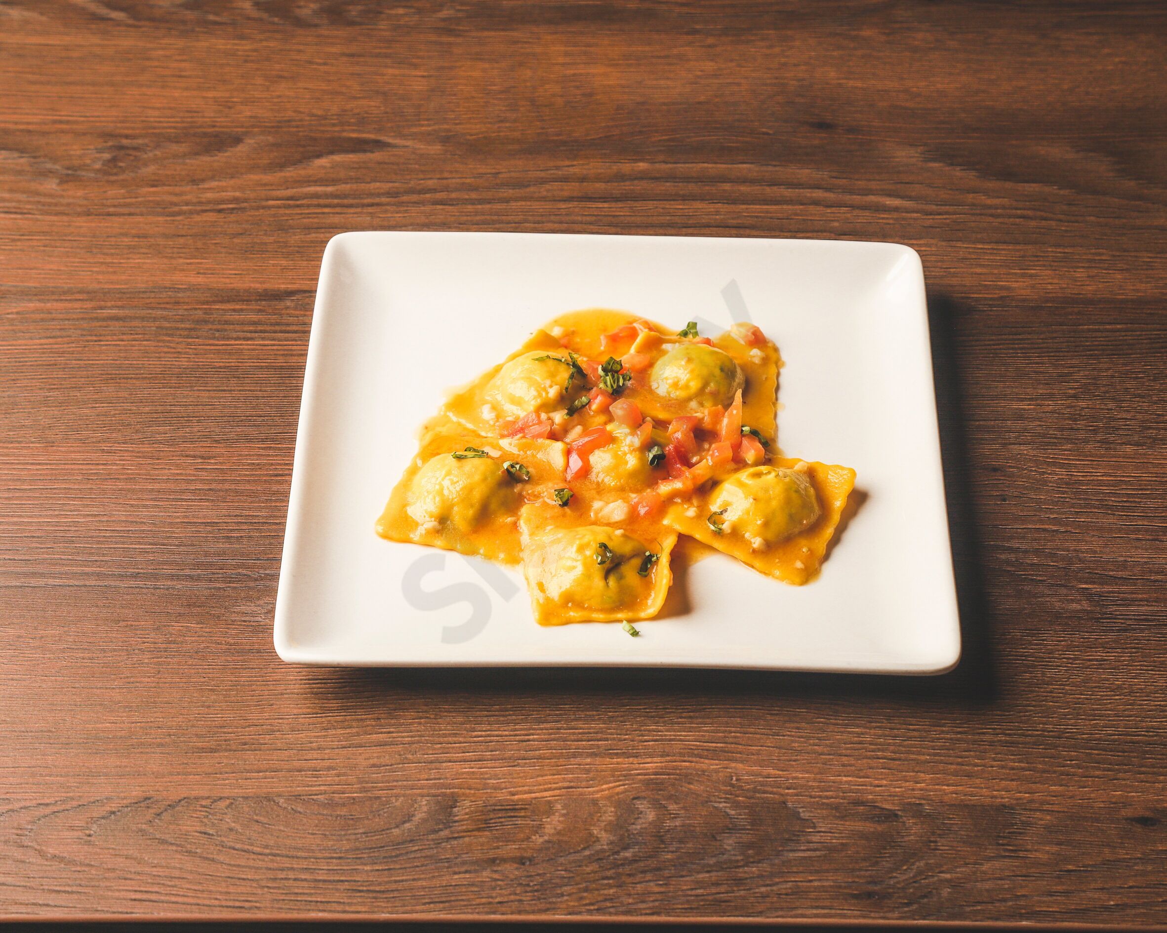 Red Carpet Italian Restaurant Downtown