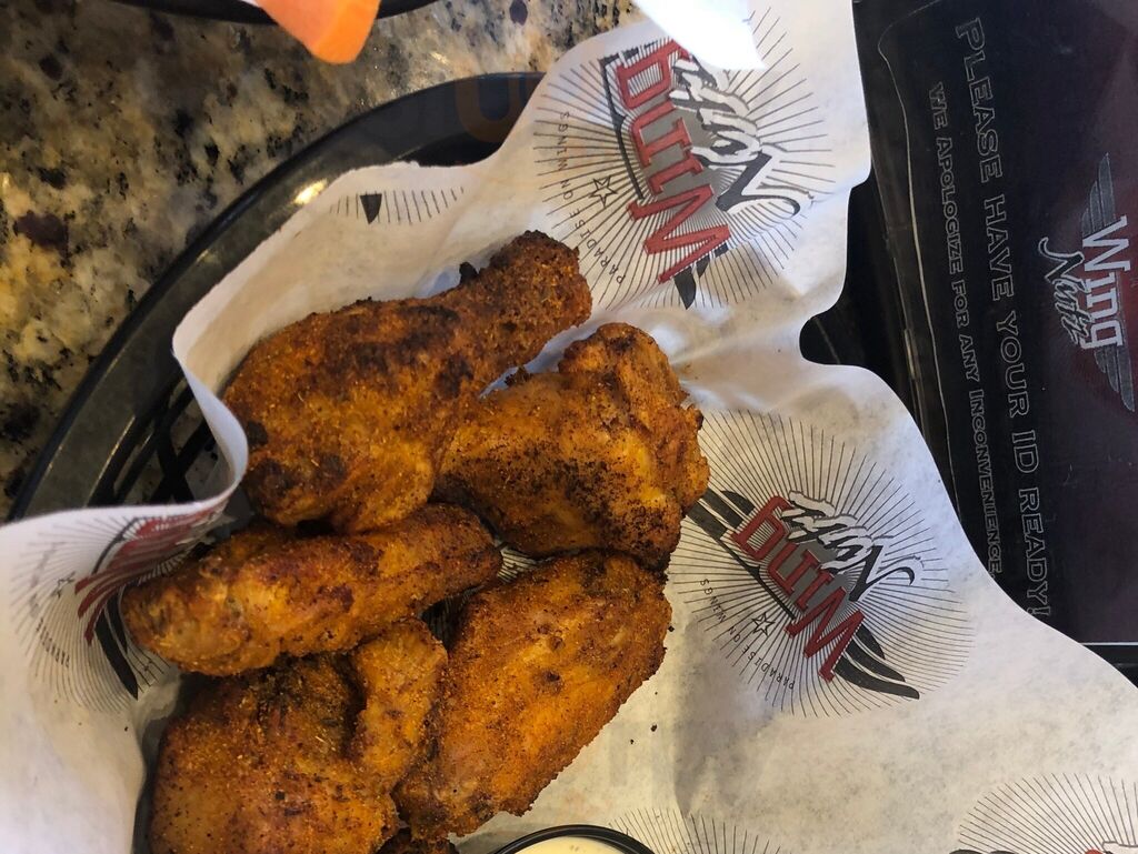 Wing Nutz