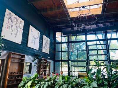 Woodshed Smokehouse Houston