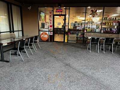 Lutong Bahay Filipino-asian Restaurant & Minimart