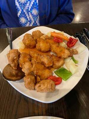 Lieu’s Asian Bistro