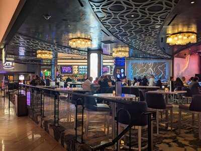 Pt’s Wings & Sports