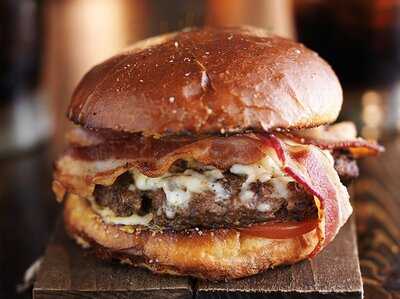 Smith Creek Moonshine Tanger Outlets