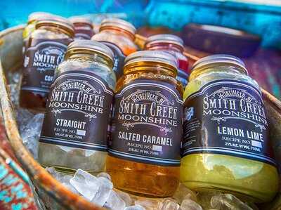 Smith Creek Moonshine Tanger Outlets