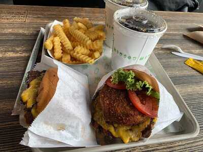Shake Shack Seaport