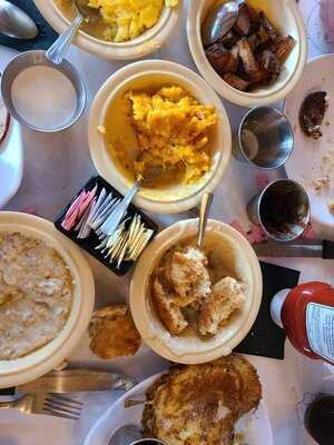 Homestead Family Table