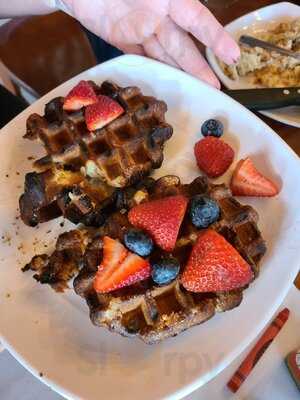 Homestead Family Table