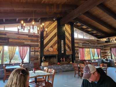 Homestead Family Table