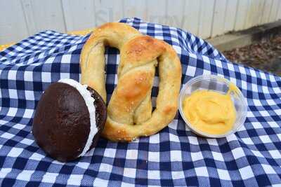 The Bbq Barn- Amish Made Food