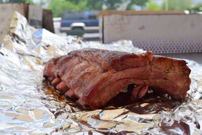 The Bbq Barn- Amish Made Food
