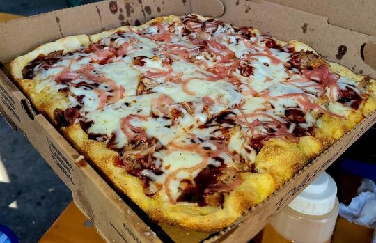 Flo Bros. Fire Smoked Pizza