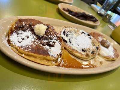 Snooze, An A.m. Eatery