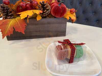 Le Macaron Brookfield