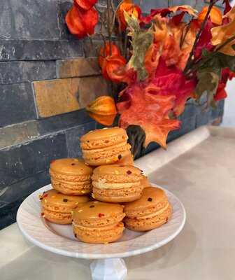 Le Macaron Brookfield