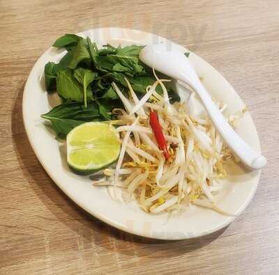 Thai Issan Cuisine Waikiki