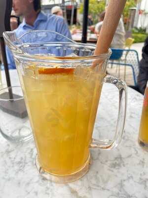 Lil' Simmzy's On The Deck