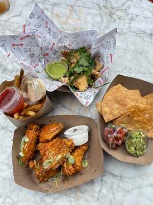 Lil' Simmzy's On The Deck