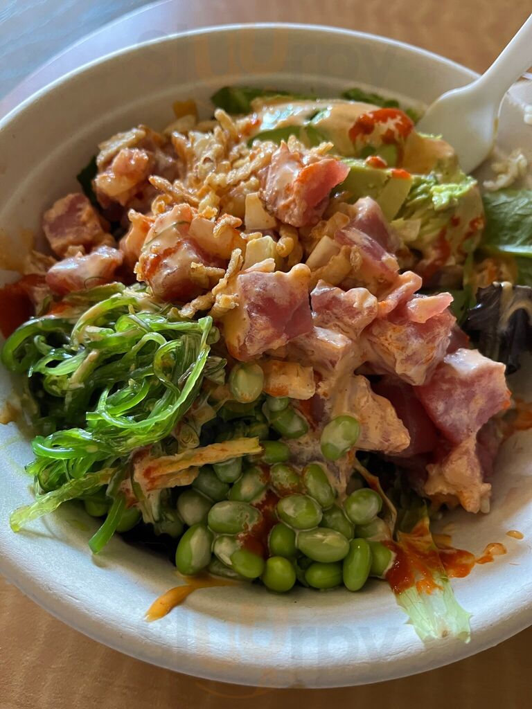 Pacific Bowls & Rolls