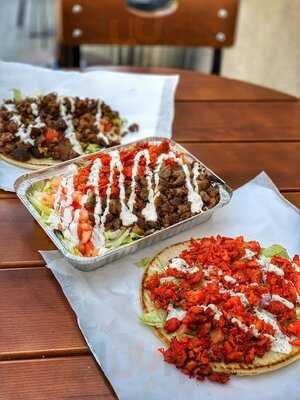 New York Chicken & Gyro