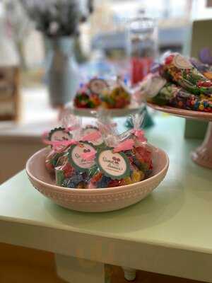 Sweet Annie’s Candy Shoppe