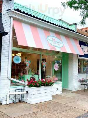 Sweet Annie’s Candy Shoppe