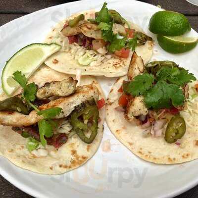 The Lake House At Sylvan Beach