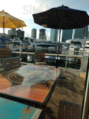 Landshark Bar & Grill - Bayside