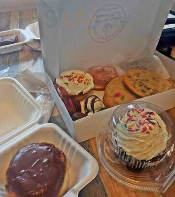 Sugar Top Bake Shoppe
