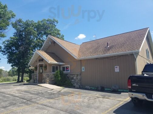 Uncle Mike's Corner Pub & Grill